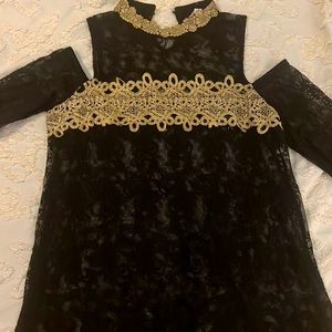 Cold shoulder lace top; Classic 1920’s vibe